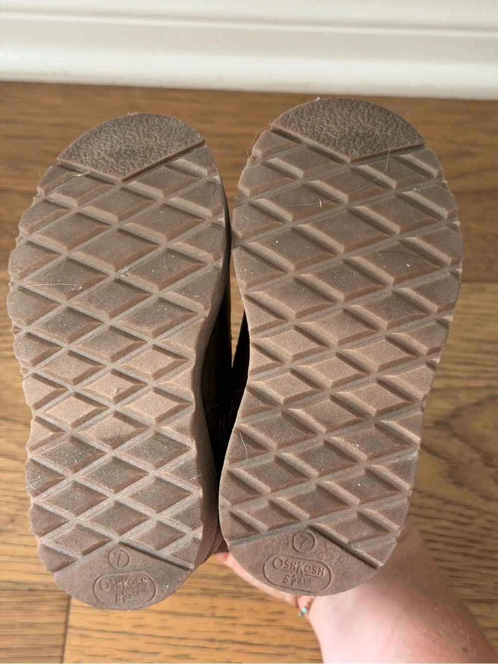 OshKosh B’Gosh Brown Boots: Toddler Size 7
